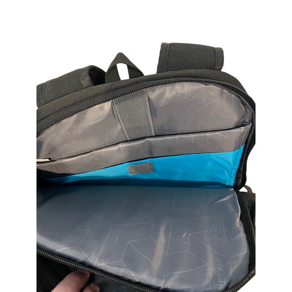 Duslang Padded Computer Black Backpack - Picture 6 of 6